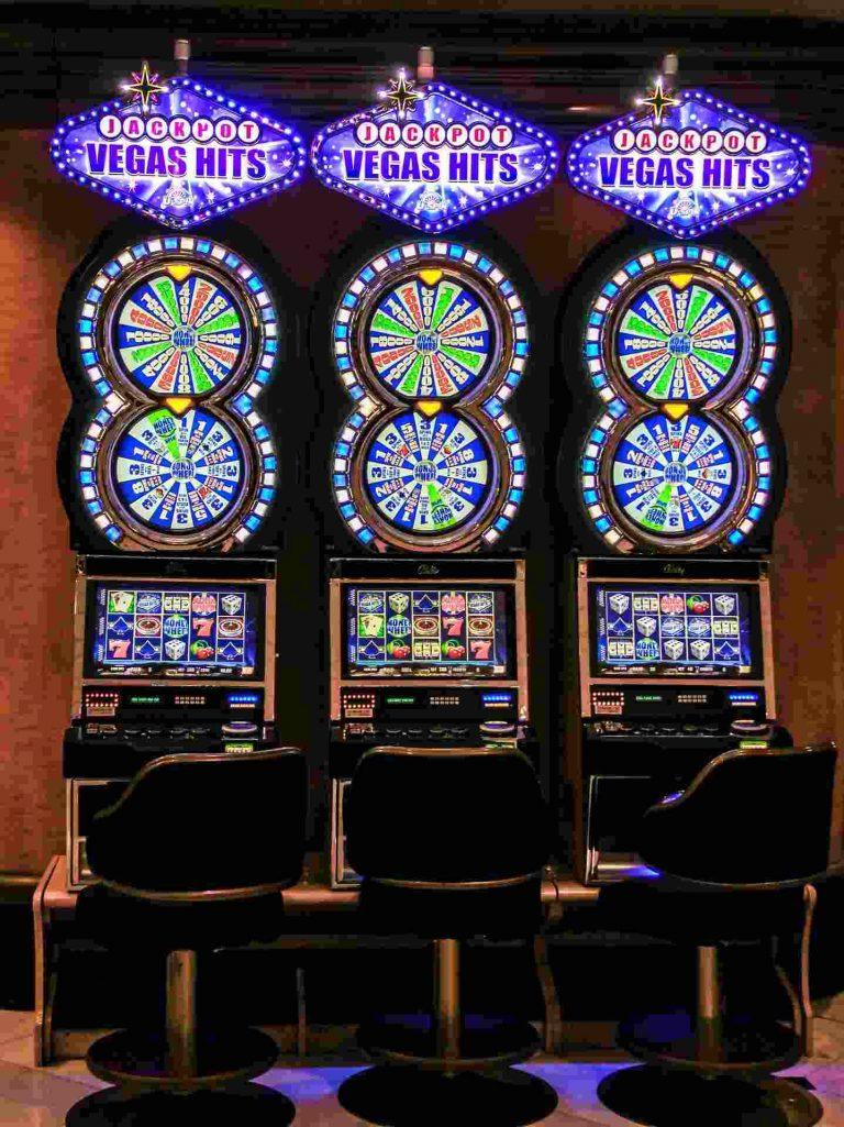 Chơi casino trực tuyến chỉ có thua hay vẫn có cách để giành chiến thắng khi chơi casino trực tuyến